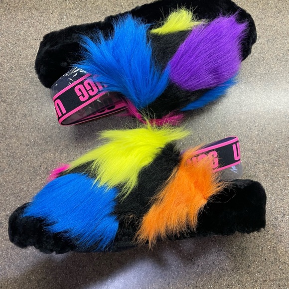 🆕 UGG Fluff Yeah Part Spots Slipper Sandals, Size 8 - Picture 5 of 13